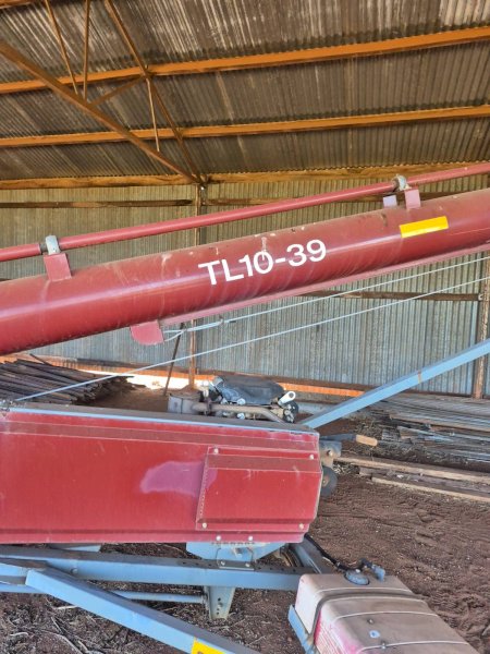 Meridian TL10-39 Self Propelled Auger