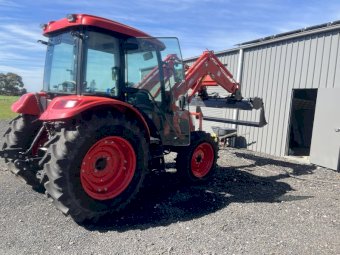 2024 Kioti RX3020 Tractor with Daedong 4 in 1 Front End Loader