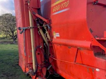 2005 Seko Sam5  600/170 Feed Mixer