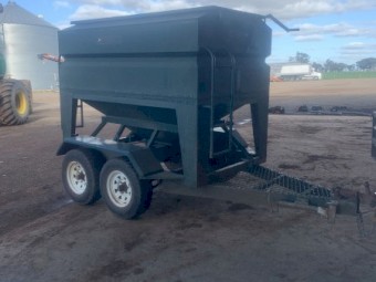Paton Feed Out Wagon 