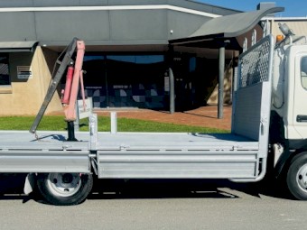 HINO 300 CAR LICENCE! TOW BAR! JUST BEEN SERVICED!