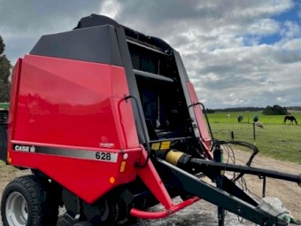 Case IH 628 Round Baler