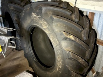 2x 600/70R30 Michelin MACHXBIB