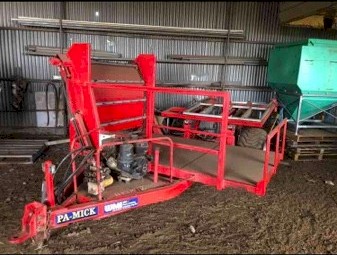 2017 WMI Pa-Mick Feed Out Cart