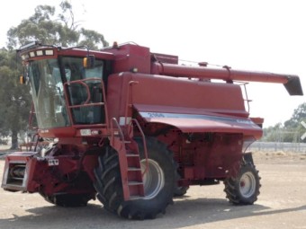 1999 Case 2166 Header