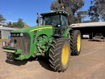 2011 John Deere 8295R Tractor