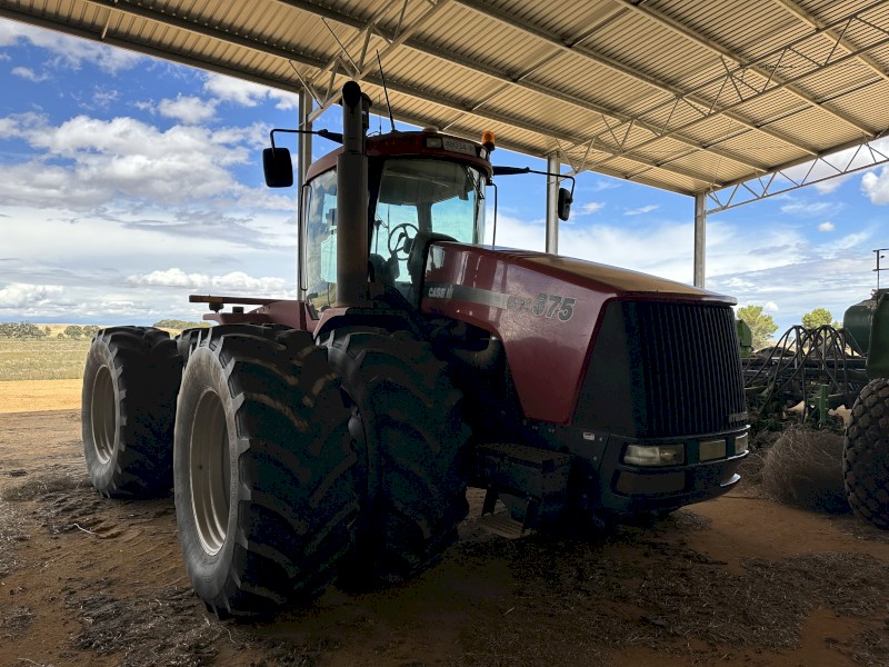 2004 Steiger STX 375 Tractor
