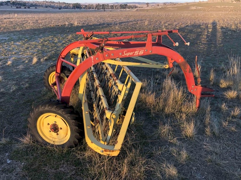 New Holland Hay Rake