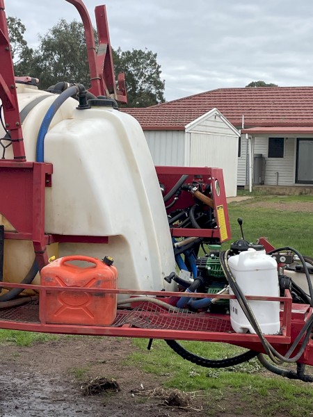 2009 Croplands Pinto 3000 with 24m boom