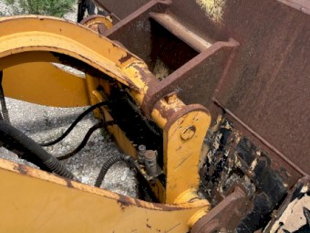 hay forks to suit victory loader