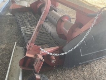 Case IH 1660 Header with 2 Fronts