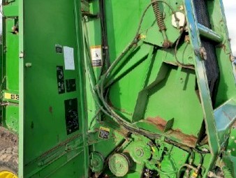 John deere 535 baler