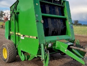John deere 535 baler