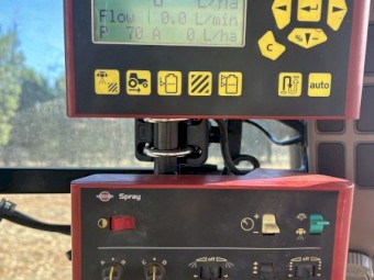 2003 Hardi 3224 Navigator Boomspray