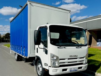 ISUZU NQR450 2013! SOLD WITH CURRENT GOVERNMENT ROADWORTHY! 160,000kms