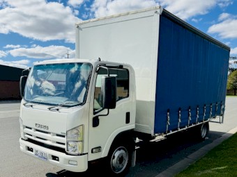 ISUZU NQR450 2013! SOLD WITH CURRENT GOVERNMENT ROADWORTHY! 160,000kms