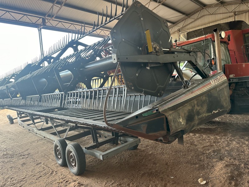 30ft 972 MacDon flex Draper 