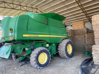 2009 John Deere 9770 Combine Harvester