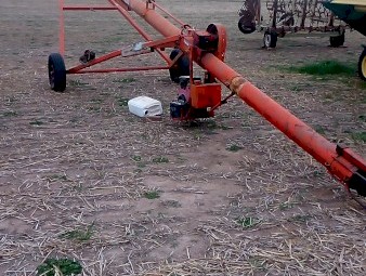 Leith 40ft x 8in grain auger