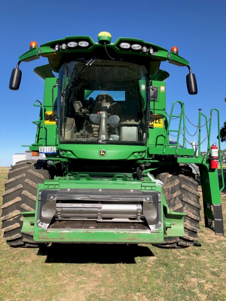 2014 S670 John Deere Header