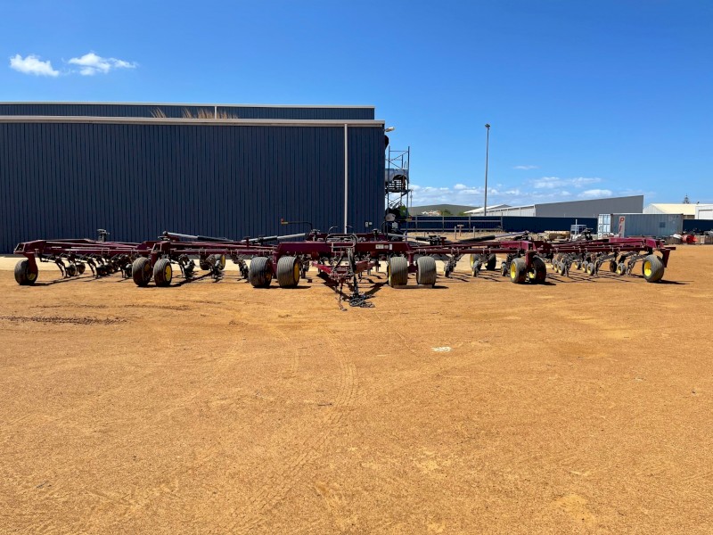 2013 Seed Hawk 6012.45 Bar - MAKE AN OFFER - this Machine must be sold for 2021 season!!!