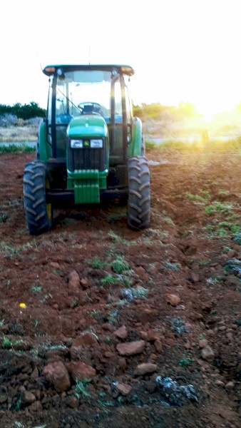 2011 John Deere 5101E Tractor/Loader