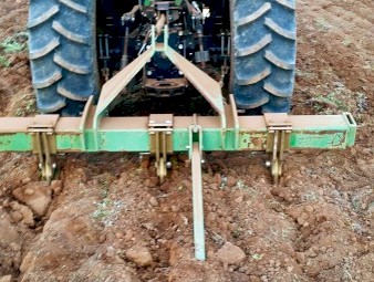 2011 John Deere 5101E Tractor/Loader