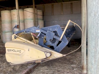 30ft New Holland Front