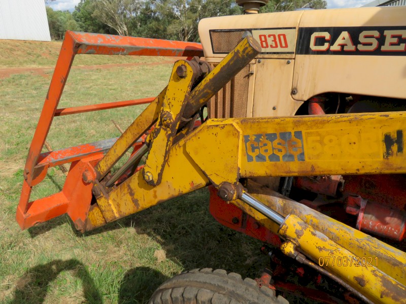 CASE 830 3 Point Linkage Tractor Farm Tender
