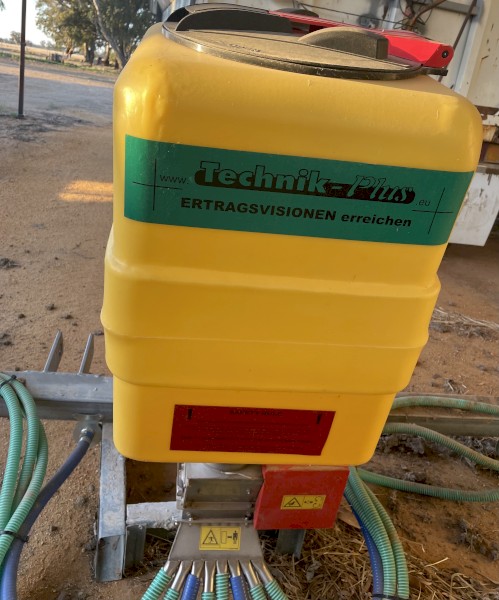 Technik Small Seed Airseeder