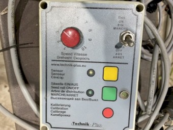 Technik Small Seed Airseeder