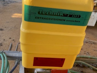 Technik Small Seed Airseeder