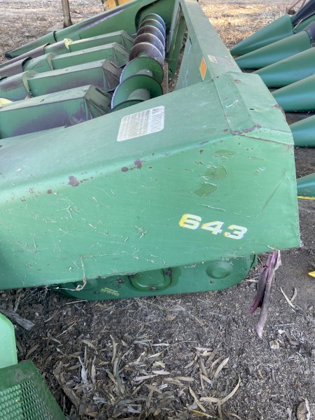 John Deere 643 Corn Front