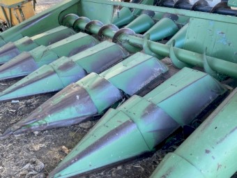 John Deere 643 Corn Front