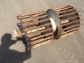 Crumble Roller with Track Space