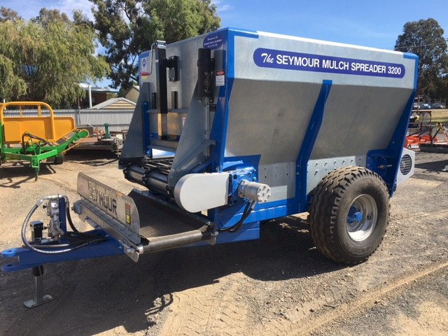 New Seymour 3200 Mulch Spreader