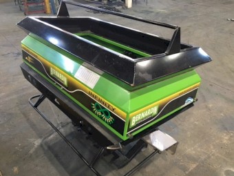New Bernardin Infinity Linkage Twin Spinner Spreader
