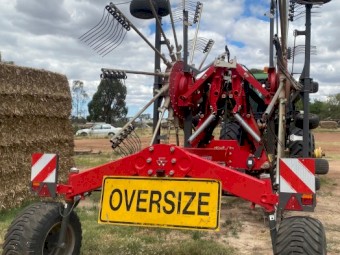 2018 Massey RK1002 TRC-PRO 10m Rotary Rake