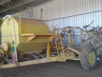 Connor Shea 22ft Air Seeder