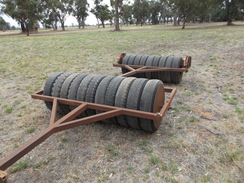 Rubber Tyre Rollers x 2