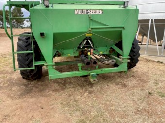 Smale Multi Airseeder