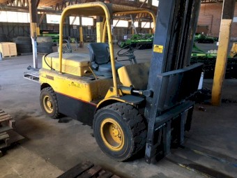 (A136) - Hyster 3T Forklift