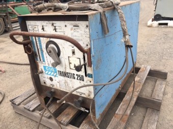 (A136) - CIG Transtig 250 Tig Welder