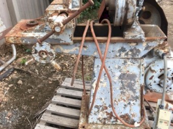 Old Threading Machine