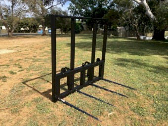 New HD Bale Fork to suit Tele Loader