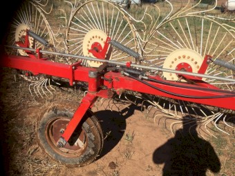 Enorossi RT9 Wheel Hay Rake