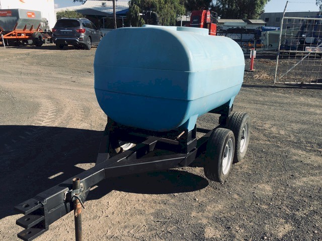 1700L Poly Water Tandem Axle Cartage Tank and Trailer