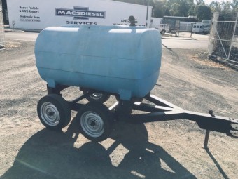 1700L Poly Water Tandem Axle Cartage Tank and Trailer