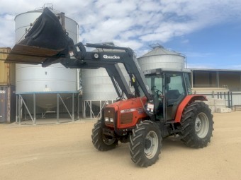 Massey Ferguson 4245 Tractor