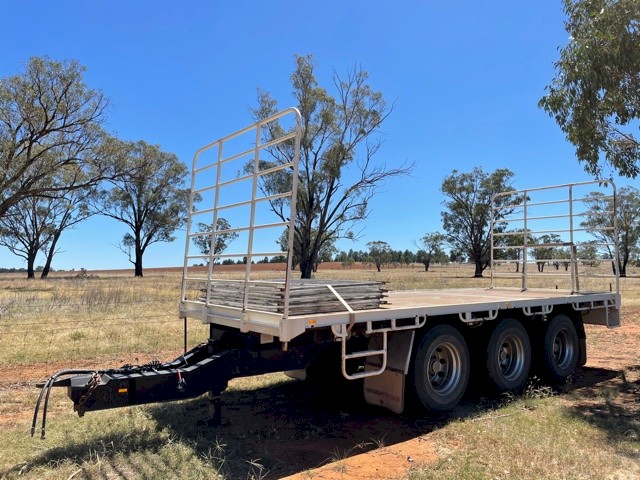 2011 Nixon Pig Trailer